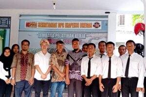 Galeri LPK Maru Bregas (7) Galeri LPK Maru Bregas (7)